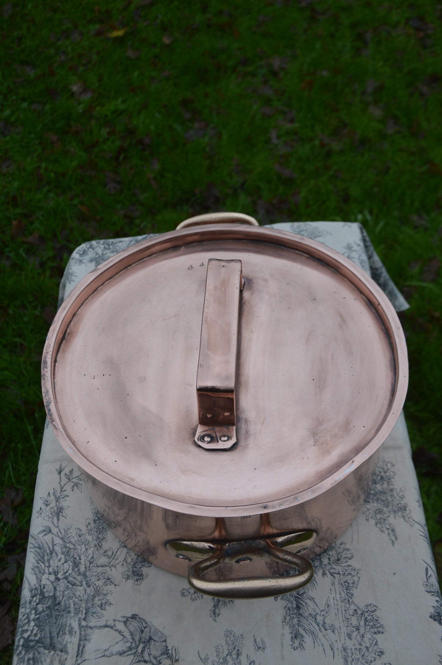 Copper Pot 1.7mm Massive Faitout Marmite Rondeau Antique Refurbished Big Copper Pot Bronze Handles Well Used 30cm 11 3/4" Big Pan