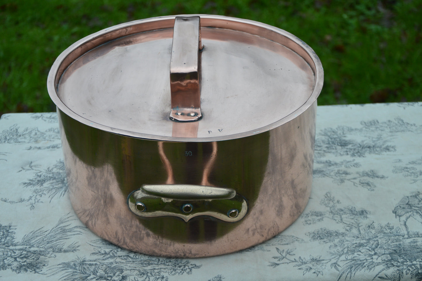 Copper Pot 1.7mm Massive Faitout Marmite Rondeau Antique Refurbished Big Copper Pot Bronze Handles Well Used 30cm 11 3/4" Big Pan