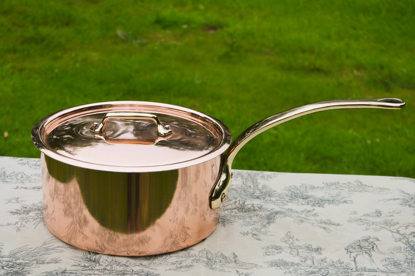 Antique Copper Saucepan New Tin and Lid Bronze Handles Copper Pan France 1.3mm 26cm 3.06kilo 6lb 12oz MASSIVE Stock Pot Hammered New Tin