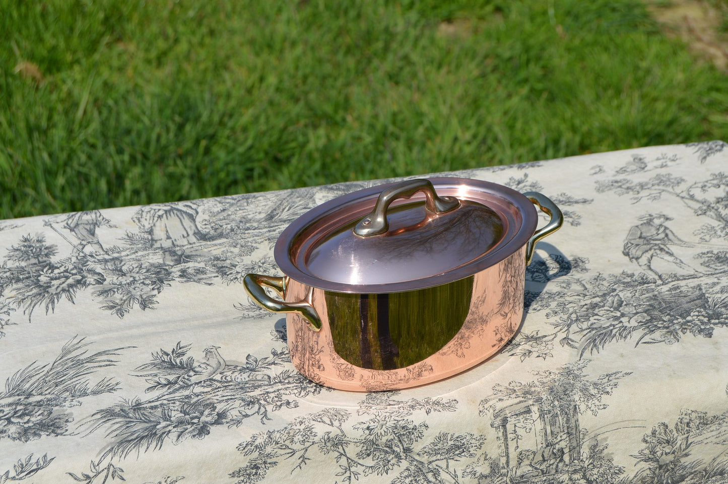 Vintage French Copper Pan Pot Oval Dutch Oven Casserole Lid Stamped Made in France 1.6mm Faitout Pot 16cm 6 1/4"  Copper Kitchen Good Tin