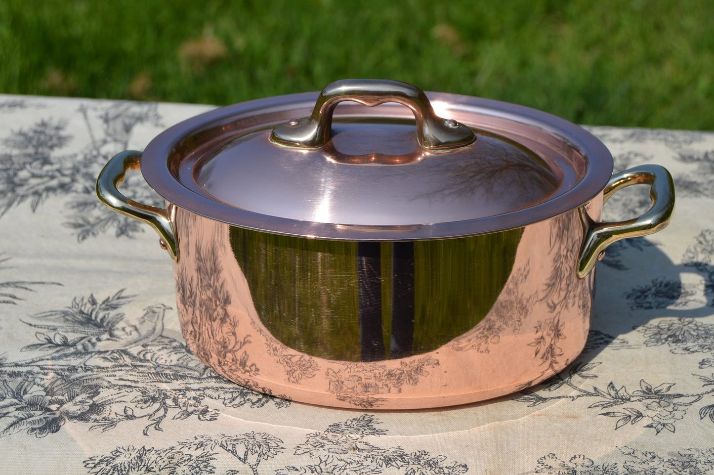 Vintage French Copper Pan Pot Oval Dutch Oven Casserole Lid Stamped Made in France 1.6mm Faitout Pot 16cm 6 1/4"  Copper Kitchen Good Tin