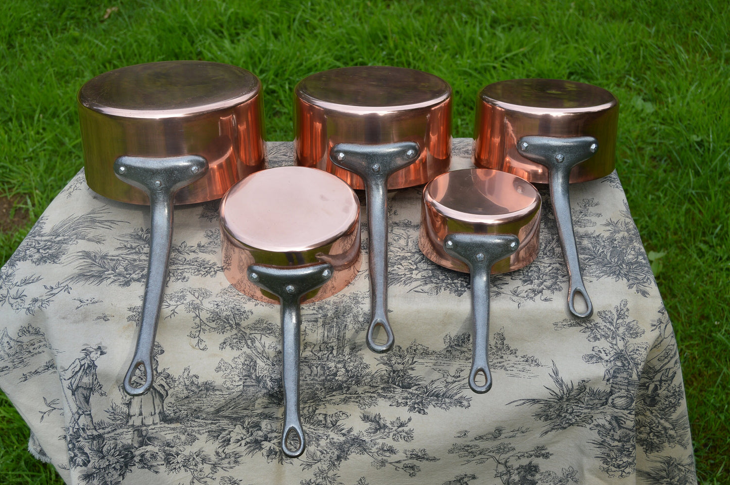 Vintage Copper Pans 5 1.7-1.8mm French Set Five Graduated France Made Copper Vintage 12cm-20cm Gorgeous!