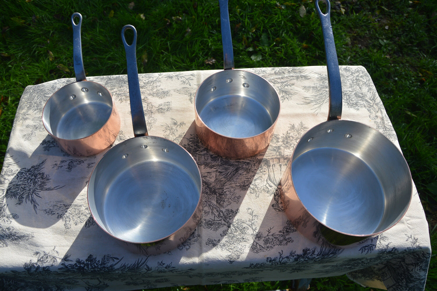 Copper Pans Four Vintage Aluminium Lined Exceptional French 1.7-1.9mm Copper Pans 4.1 Kilos 9lbs 3.6ozs Quality Copper Aluminum Linings