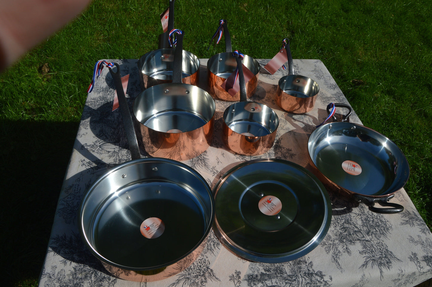 Ensemble de démarrage de cuisine française de grande taille, casseroles NKC 12-20 cm, plat à four NKC 24 cm, sauteuse et couvercle en cuivre NKC 24 cm, sacs en coton de cuisine normande