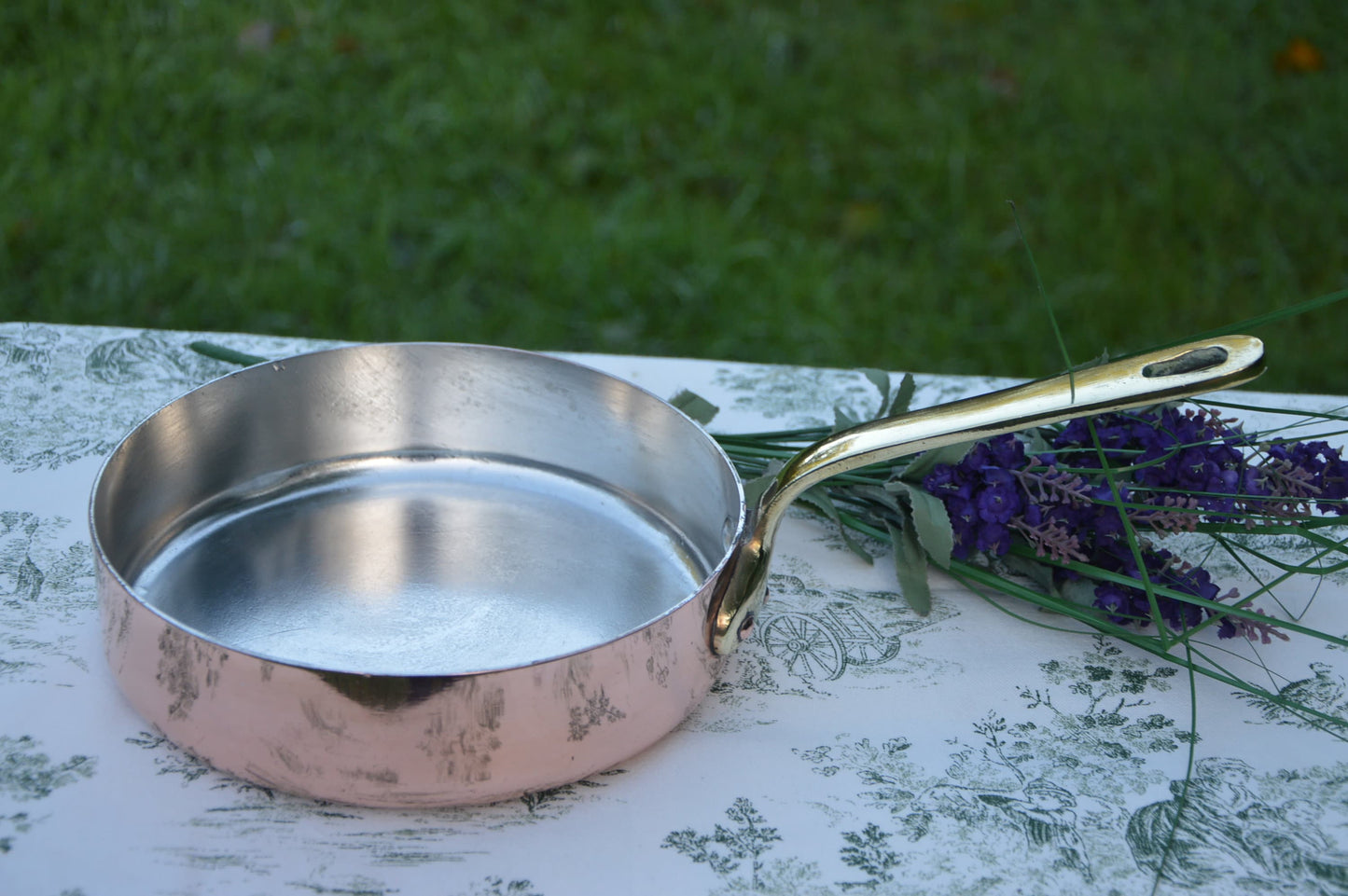 Havard of Villedieu 1.6mm 20cm 8 " Copper Frying Saute Skillet Copper Pan Vintage French New Hand Wiped Tin Lining Good Vintage Condition