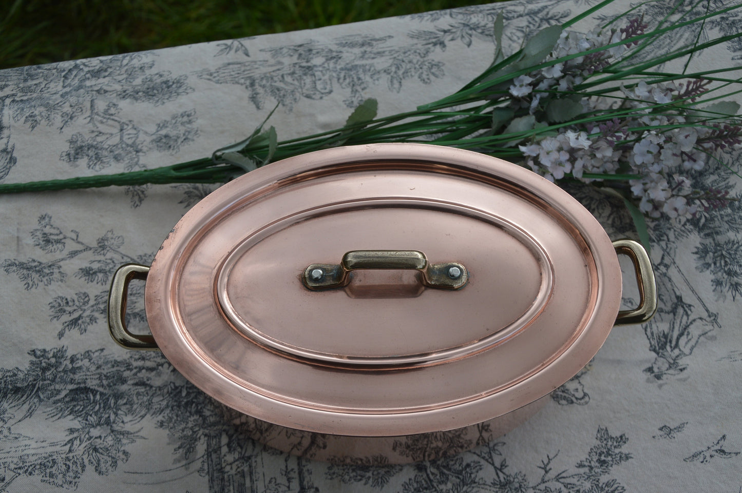 Tournus Copper Cocotte Casserole Marmite Oval Pot French Copper Casserole Lid 1.4mm 20cm 8" Nickel Lined Good Condition