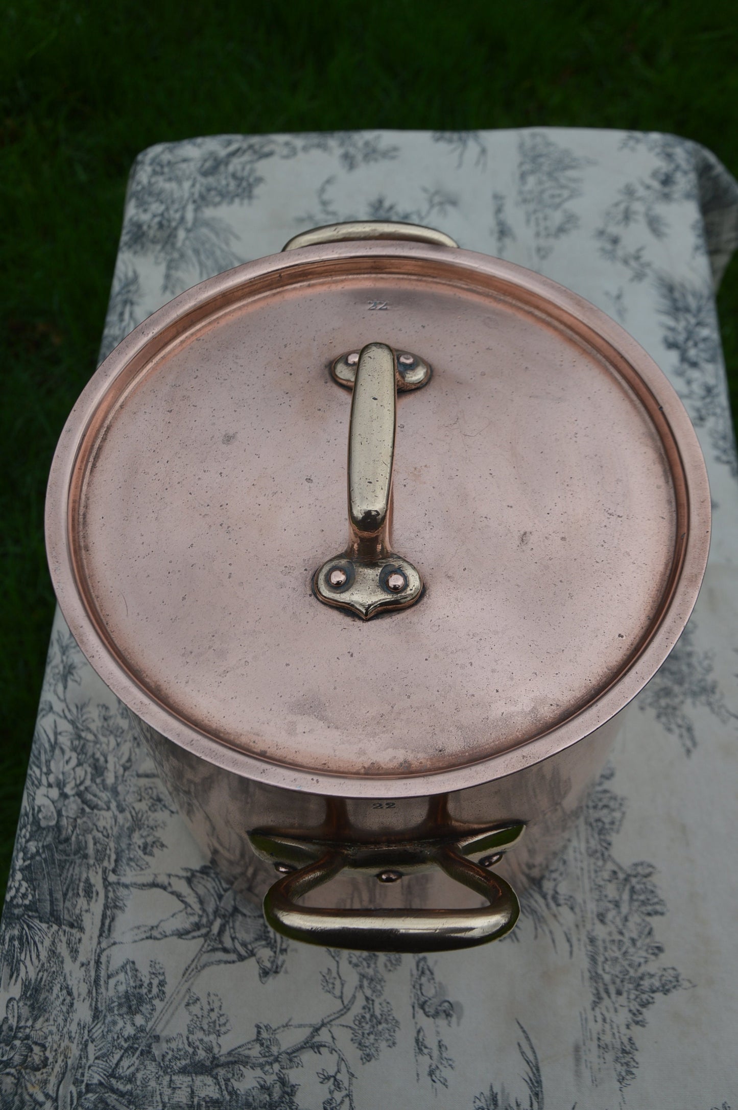 Antique Copper Stockpot Faitout Pan New Hand Wiped Tin 22cm 8 5/8" French Marmite Refurbished Quality Villedieu Pan 1.3mm Slight Wavy Edge