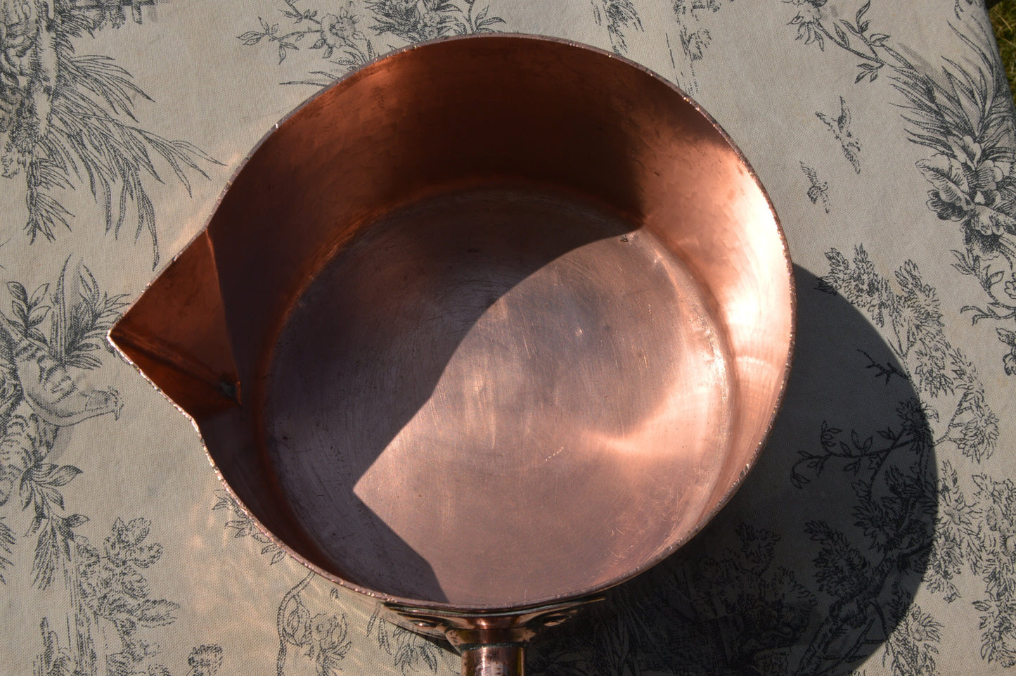 Antique Copper Sugar Pan Hollow Handle 1.7mm 16cm Traditional Spout Fabulous Patina Caramel Pan A Real Find Proper Patissier Pan