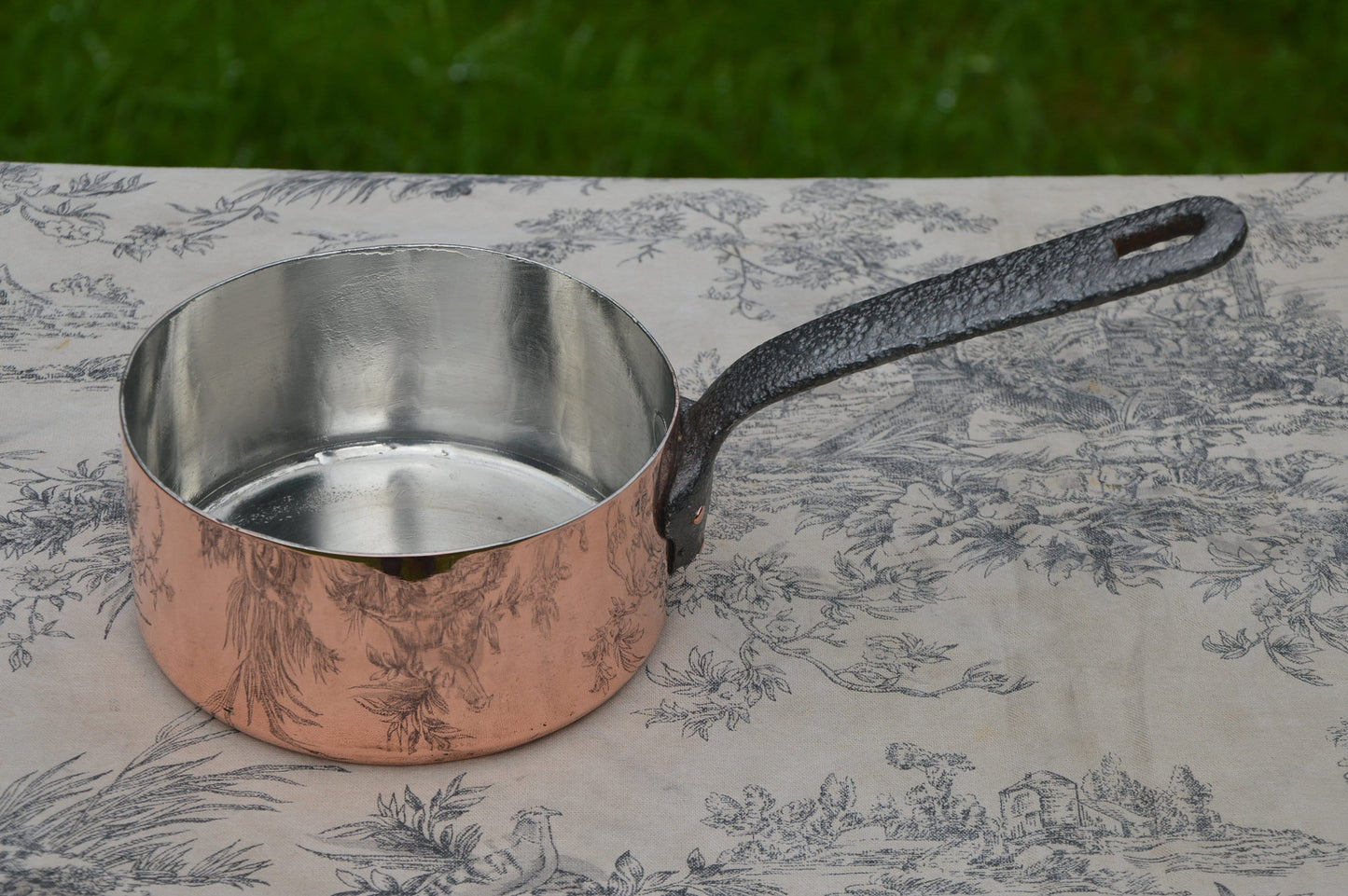 Casserole en cuivre à la ménagère 13,5 cm 5 1/4" Antique French Professional 1,2 mm Forged Pitted Iron Handle New Artisan Tin Lined