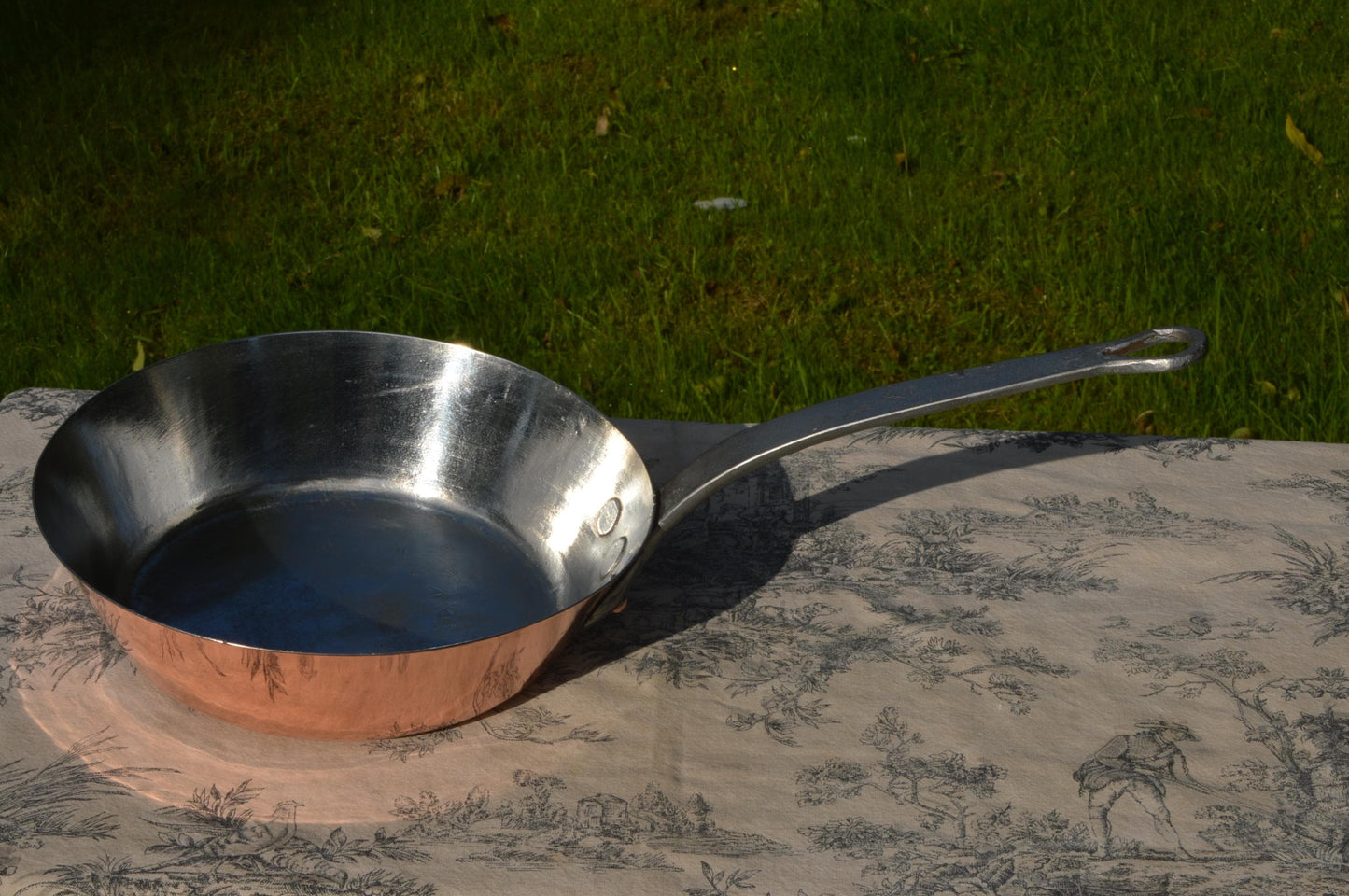 Sauteuse Evasee French Copper Antique Professional Windsor 24cm Splayed Sauce Pan 1.1mm Cast Iron Handle Very Well Used Antique