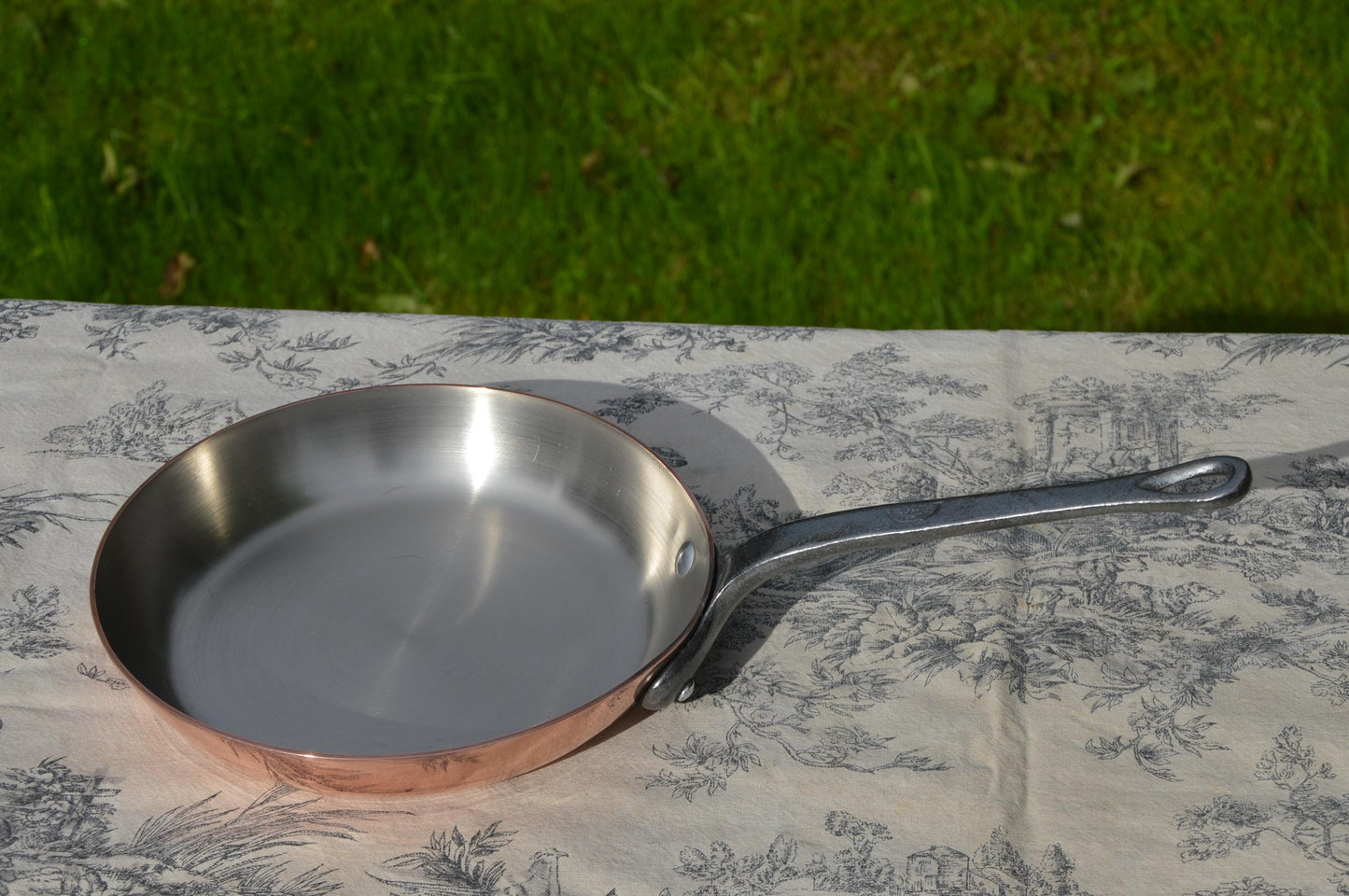 Copper Pan French Tupperware 20cm 8 inch Omelette Egg Pan Fry Saute 2mm Made in France Nickel Lined Vintage Copper Cast Iron Handle