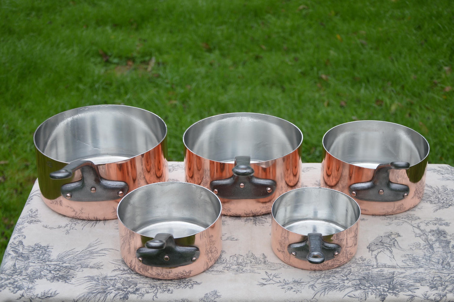 Havard of Villedieu Copper Pans New Hand Wiped Tin Lined Artisan Five 1-1.6mm Vintage French Professional France Made Graduated Pots Handle