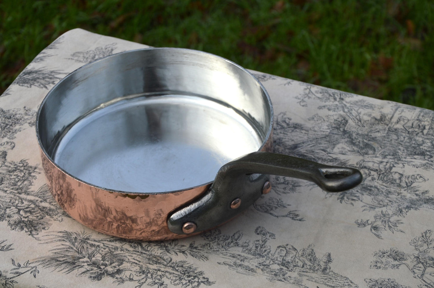 Antique Saute 22cm 8 5/8 " Sauté French Vintage 2.7mm Copper Good Sized  New Hand Wiped Tin Heavy Quality Beautiful Solid Frying Pan