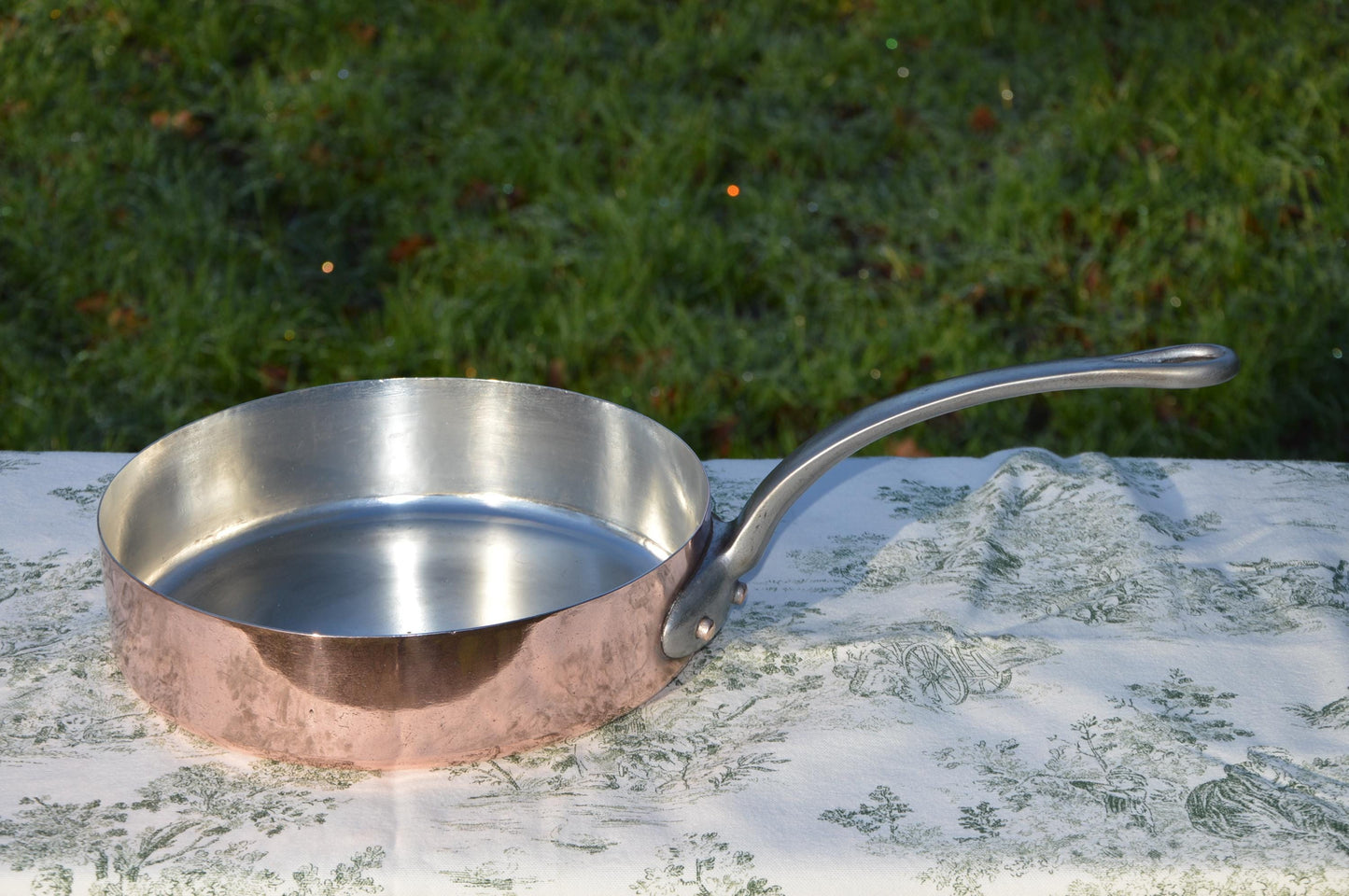 Antique Copper Saute Pan 1.4mm 25cm 9 3/4 Inch French Professional Pot Iron Handle New Artisan Tin Totally Refurbished Superb